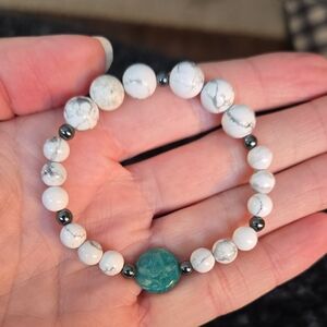 Handmade Bracelet Green Amazonite Stone Accent With Howlite Stone Beads